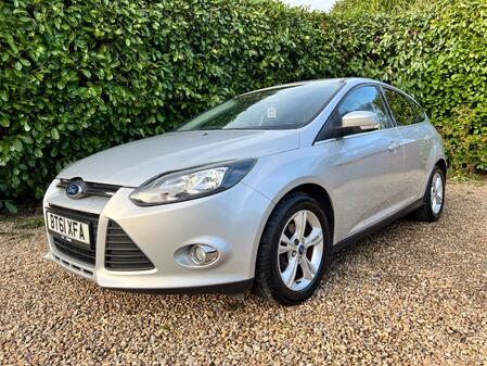 FORD FOCUS