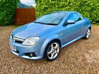 VAUXHALL TIGRA