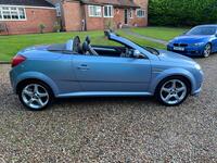 VAUXHALL TIGRA