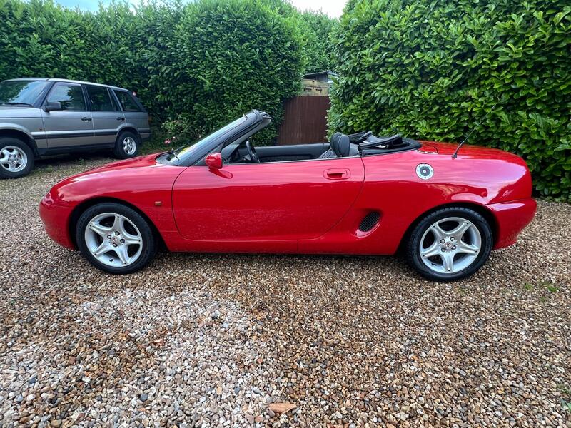 MG MGF