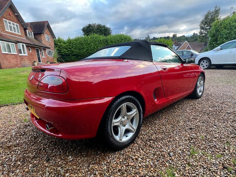 MG MGF