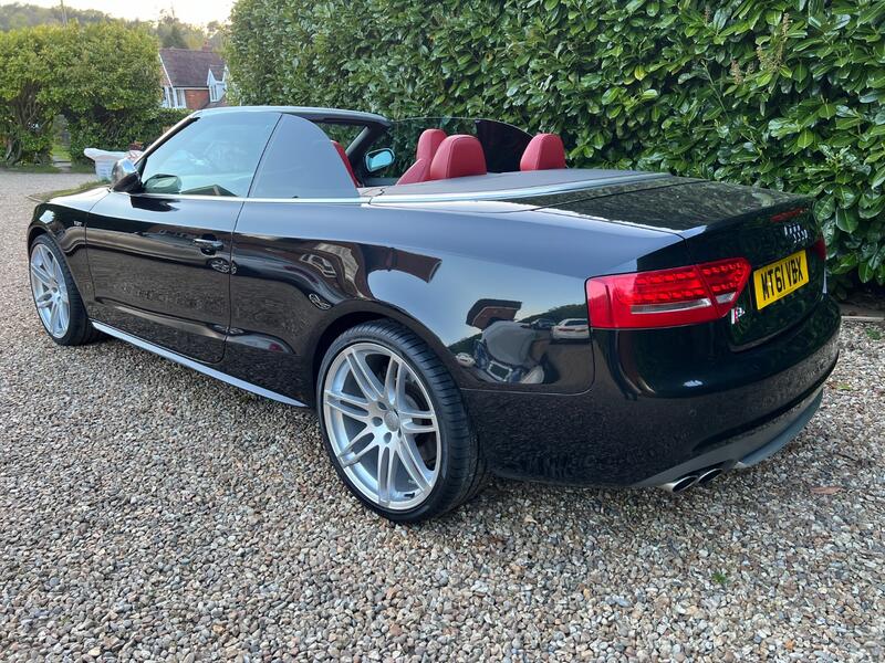 AUDI S5