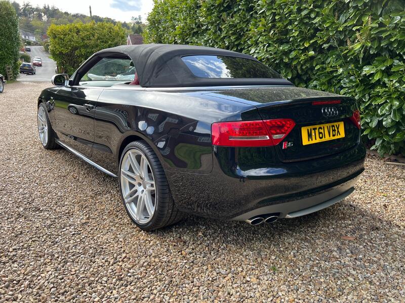 AUDI S5