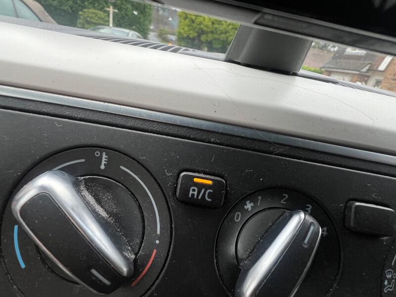 SEAT MII