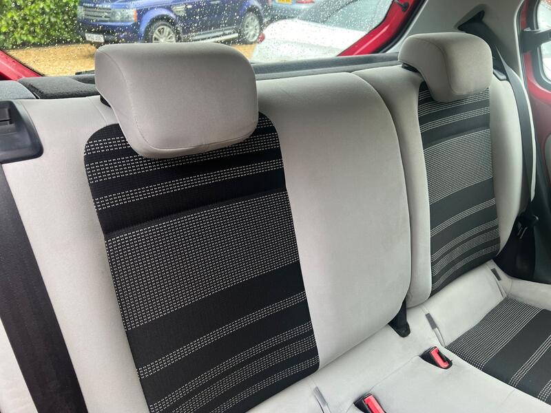 SEAT MII