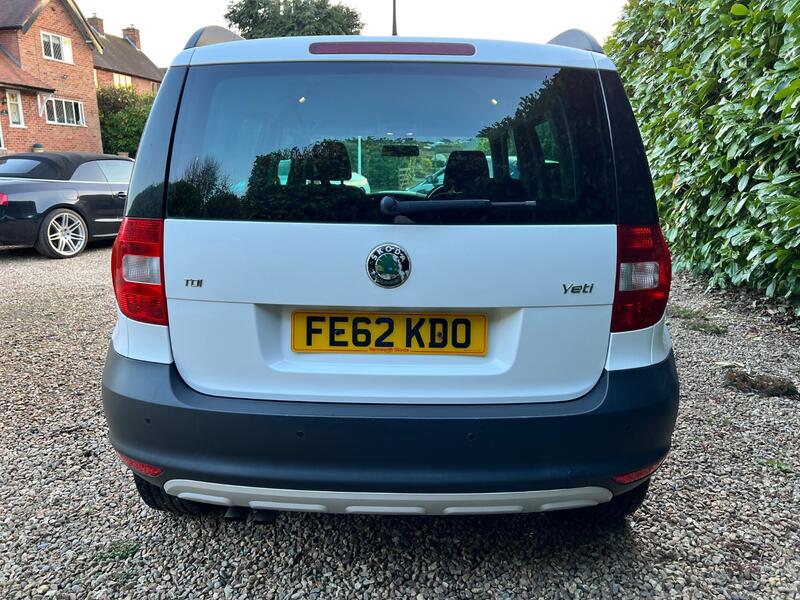 SKODA YETI