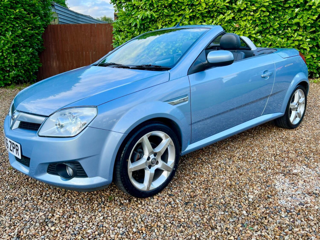 2006 Vauxhall TIGRA